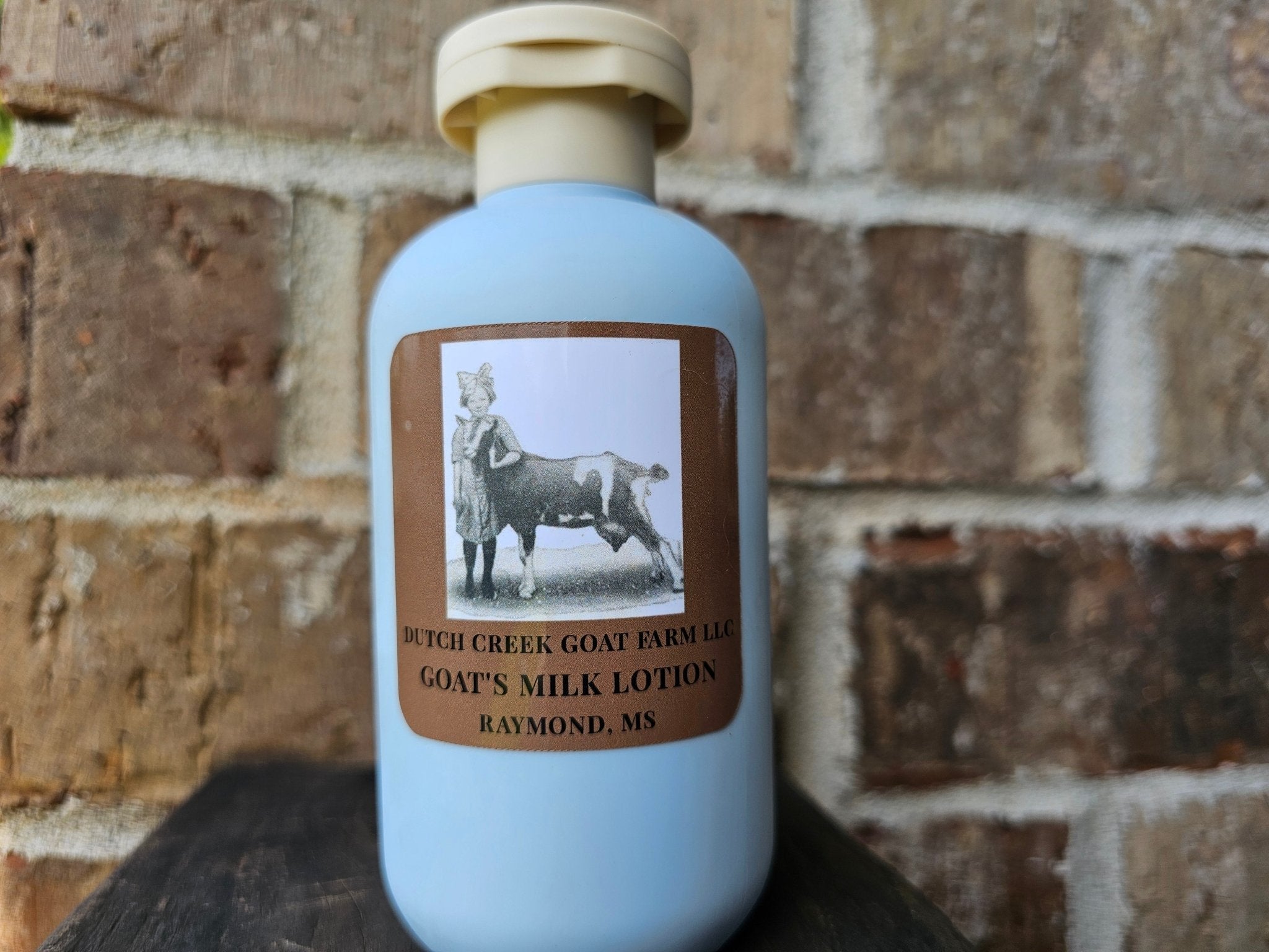 Dutch Creek Goat Milk Lotion: Natural hydration for soft skin. Made with goat's milk from our farm in Raymond, MS.
