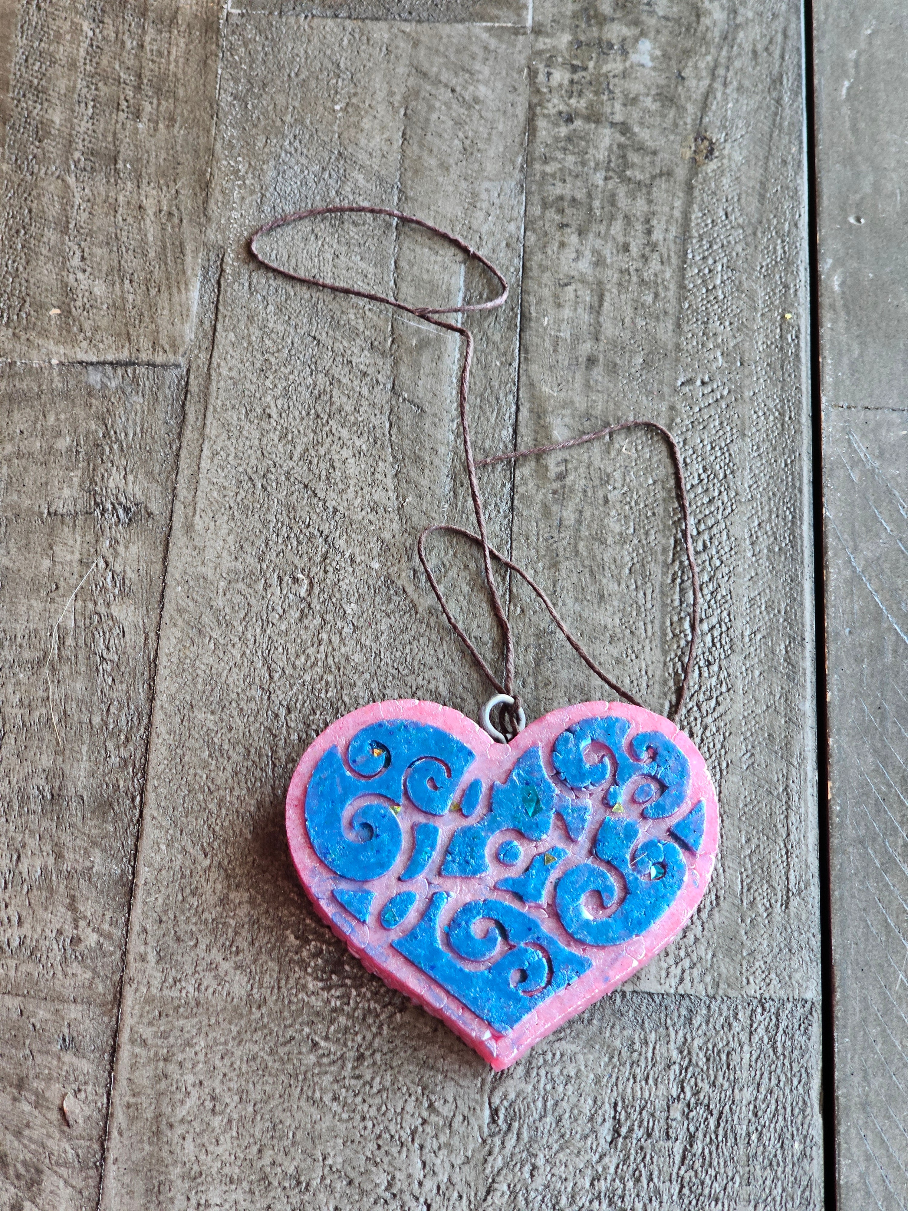 Swirl Heart Car Freshie – Handmade Decorative Aroma Bead Air Freshener
