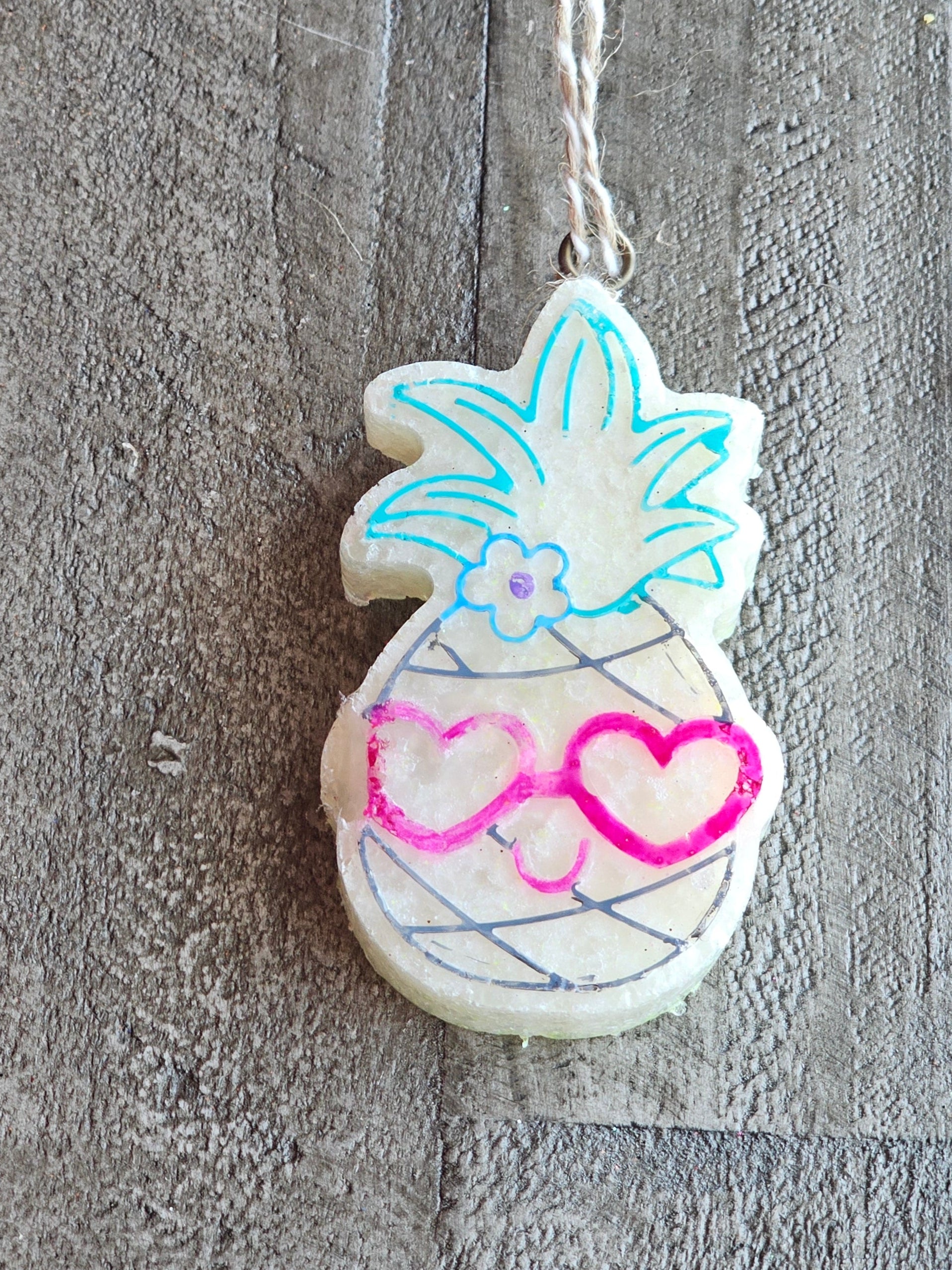 Pineapple with Sunglasses Car Freshie – Handmade Tropical Aroma Bead Air Freshener