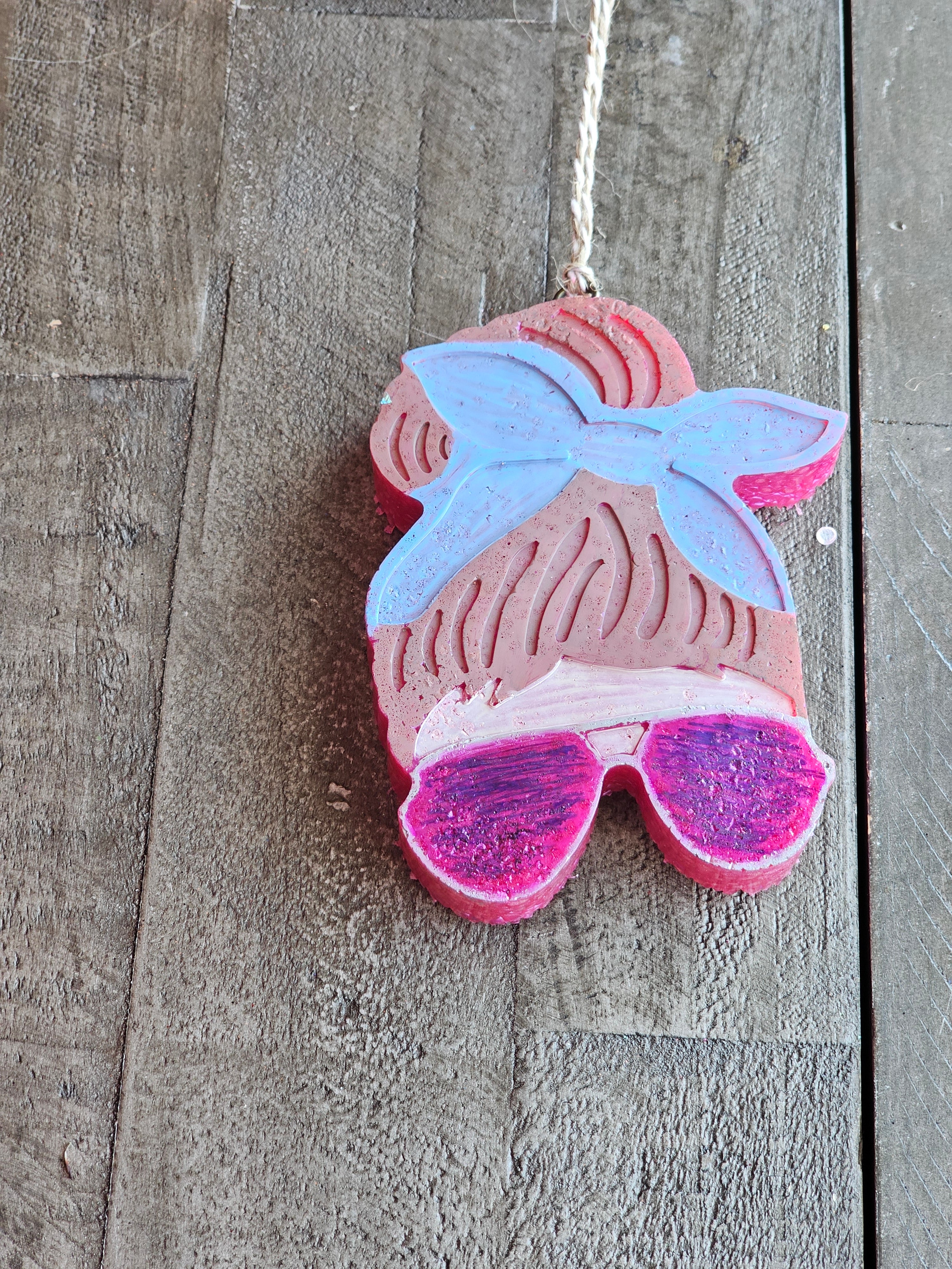 Messy Bun with Sunglasses Car Freshie – Handmade Aroma Bead Air Freshener