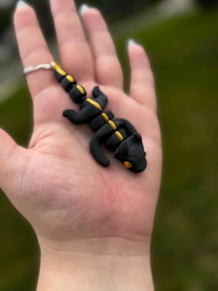 Handmade Clay Salamander Keychain Black Yellow - Unique Animal Keyring Reptile Accessory