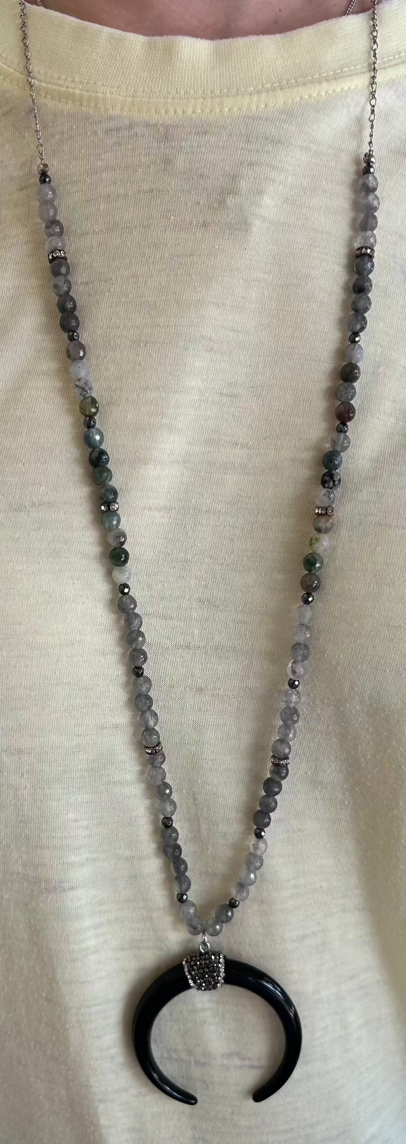 Soulful Designs 36" serpentine and labradorite beaded necklace