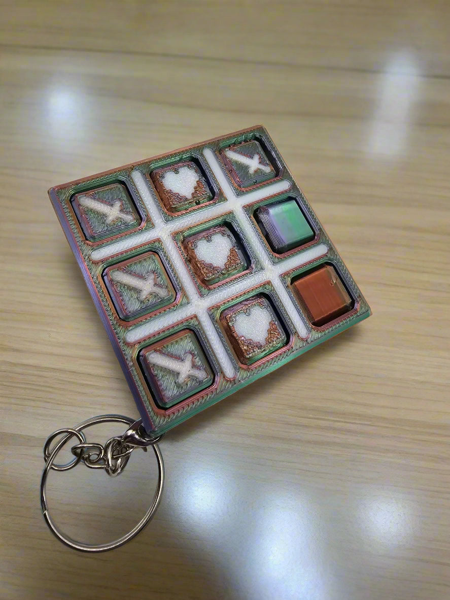 Tic-Tac-Toe Keychain: 3D Printed Hearts & Swords Game - Handmade Mississippi Gift