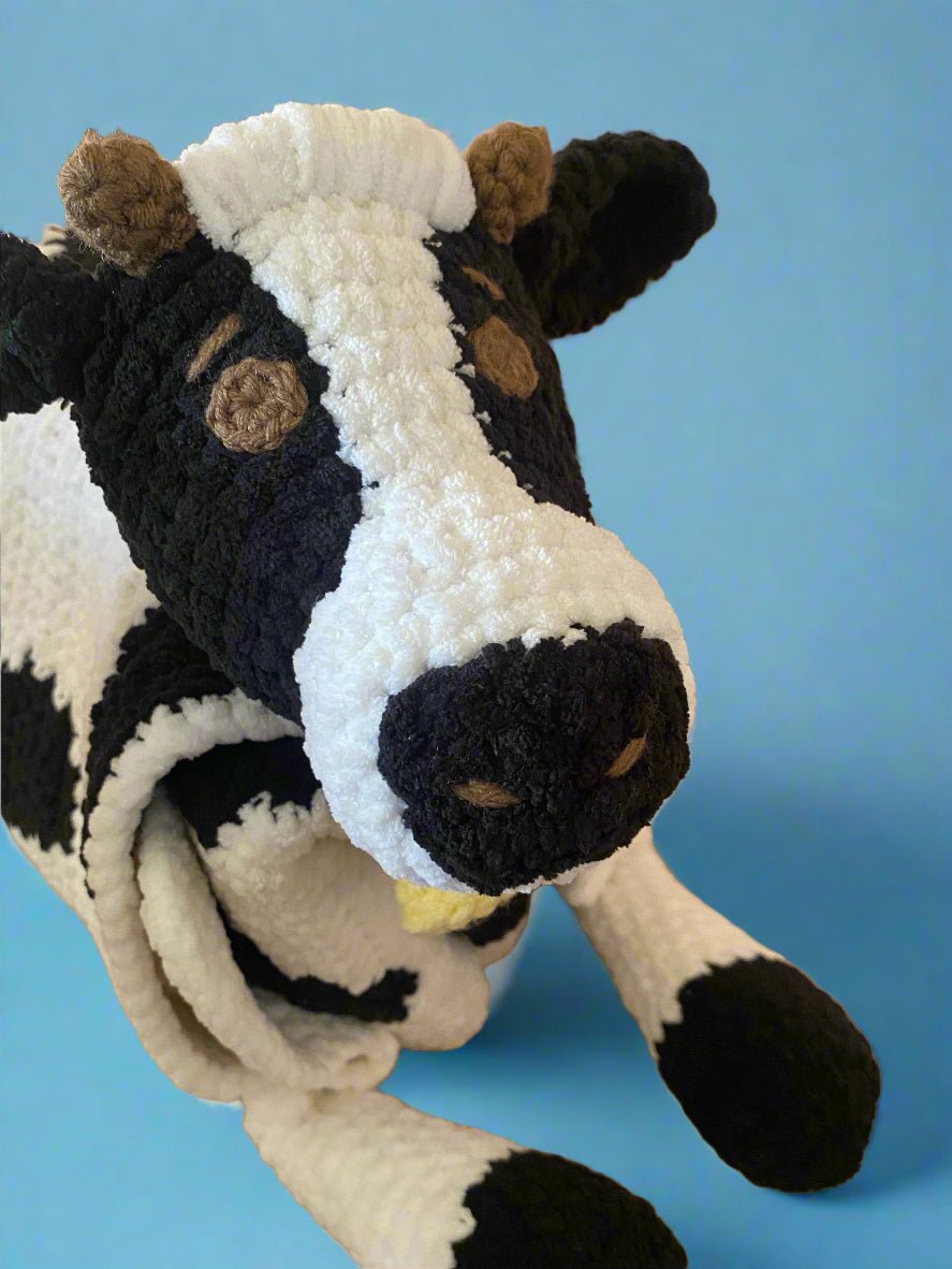 Crochet Cow Blanket: Handmade Plush Amigurumi Toy & Baby Blanket - Soft, Cuddly, Unique Baby Shower Gift Idea
