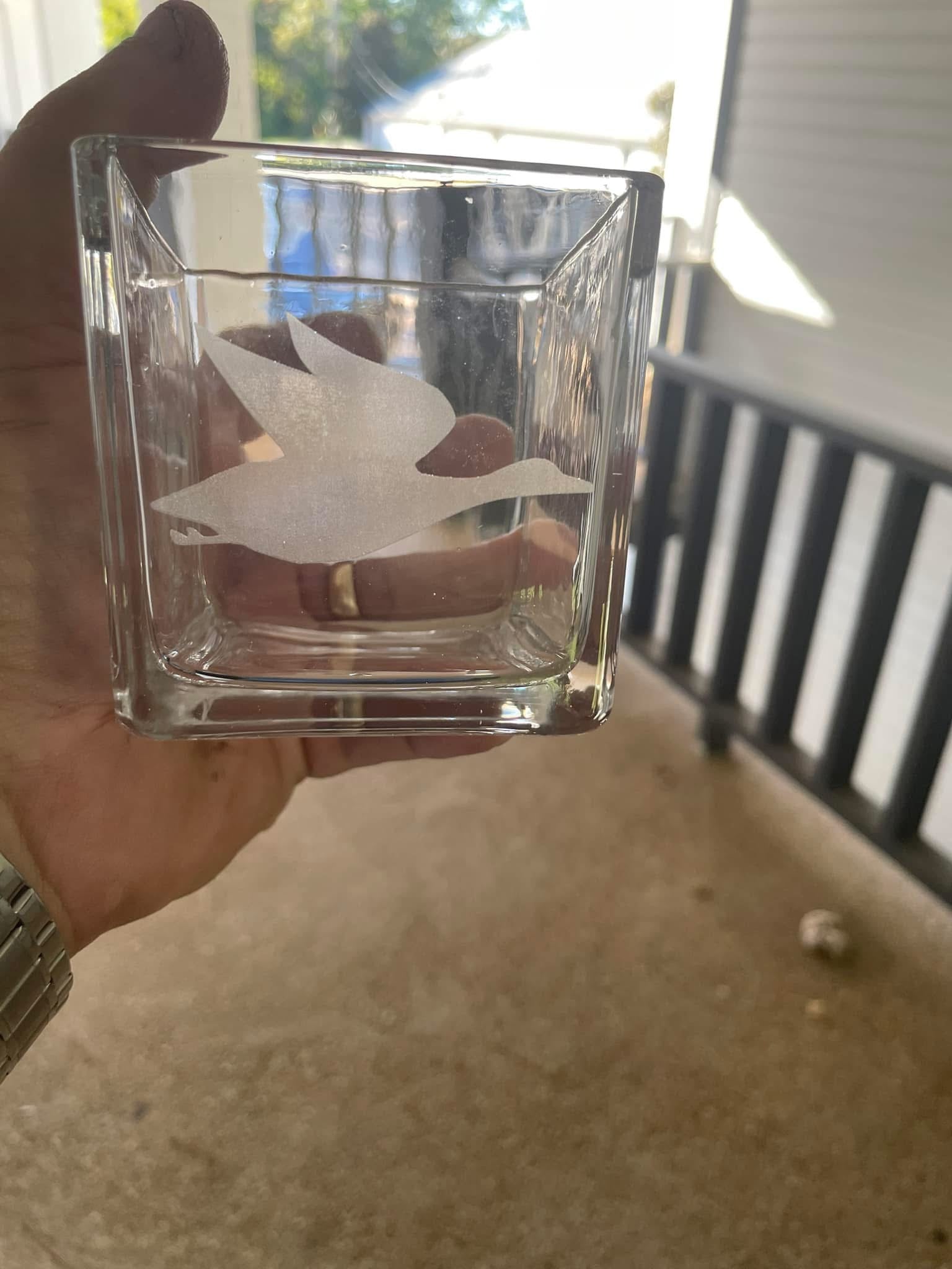 Etched Glass Whiskey Decanter with Bird Design: Stylish Bourbon Container for Home Bar, Customization Available