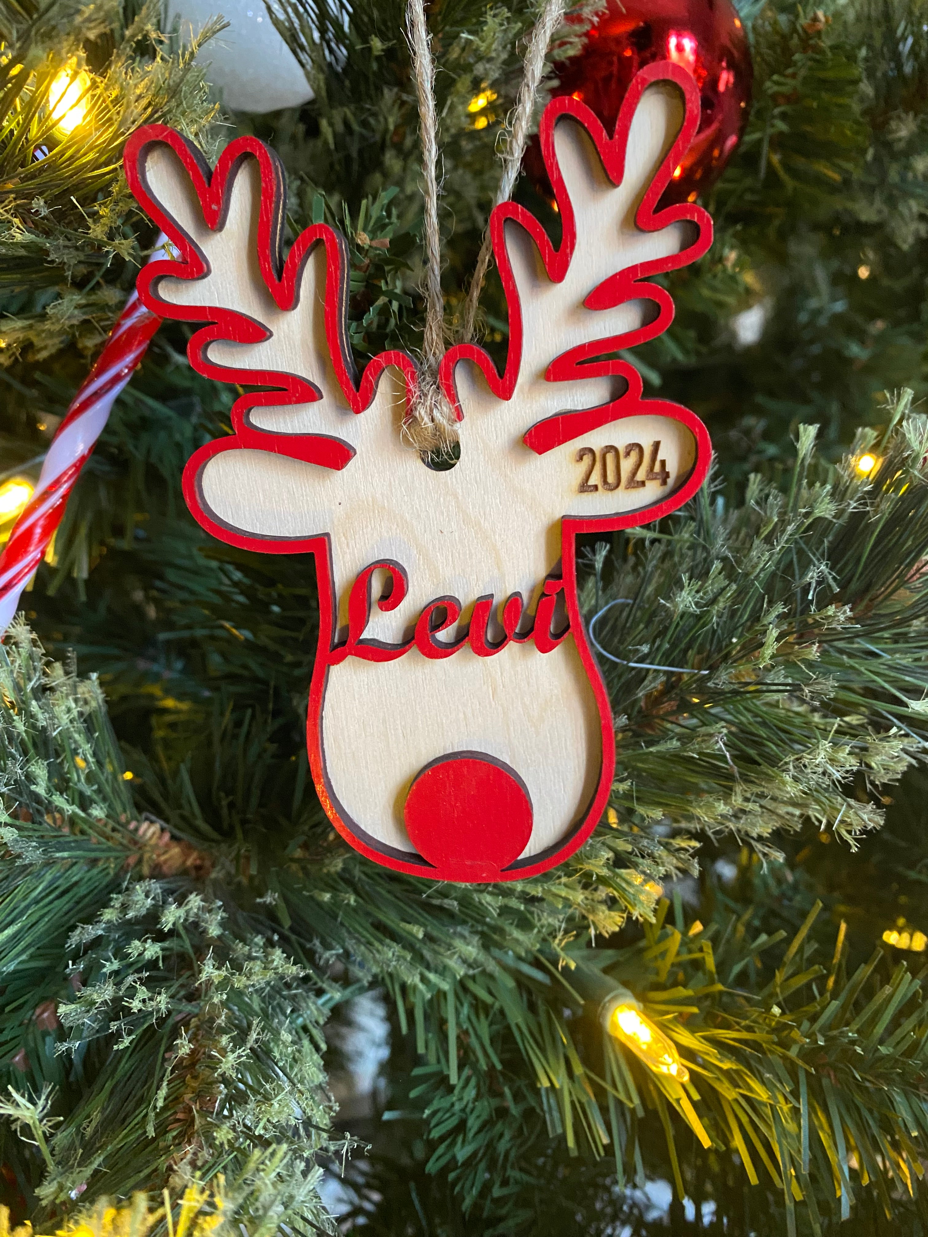 Personalized Reindeer Wooden Ornament with Layered Design and Painted Red Acrylic Accents