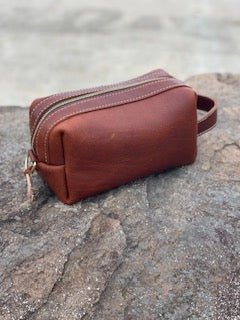 Handmade brown leather Dopp kit by Main Street Collective: Ideal travel toiletry bag or makeup bag.