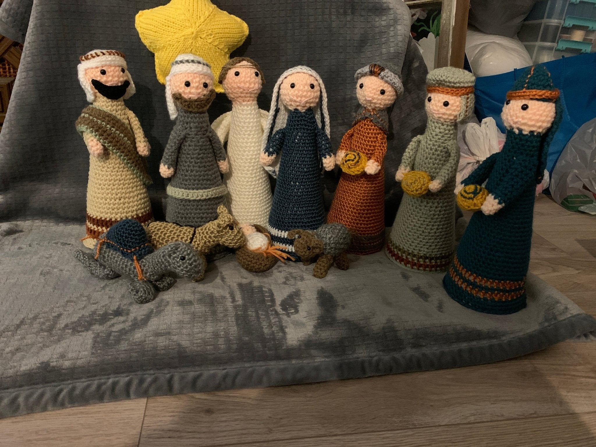 Crochet Nativity Scene: 6-inch Handmade Christmas Set with Baby Jesus, Mary, Joseph & Wise Men Figurines, Animals & Star