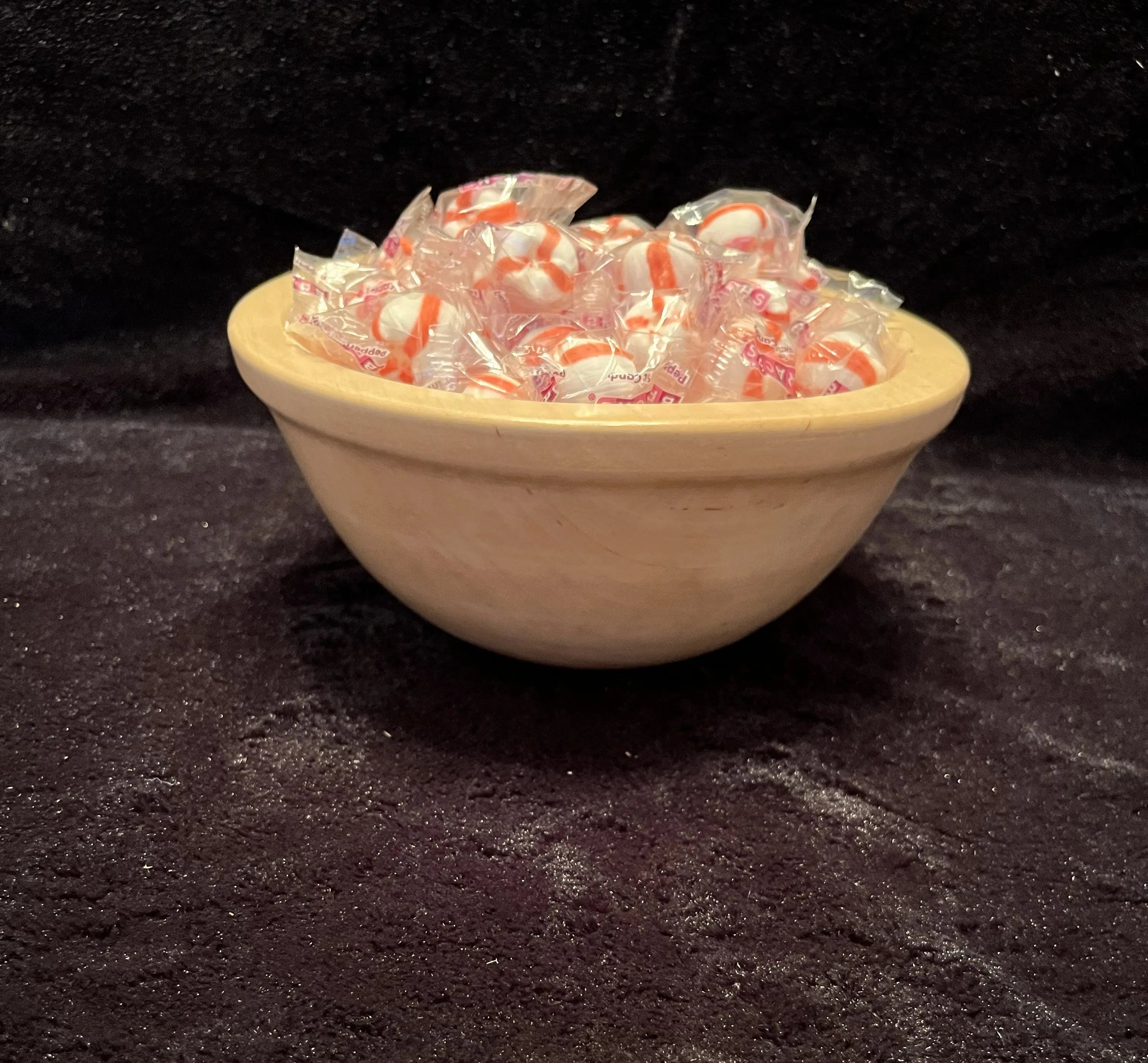 MEDIUM SIZED HAND TURNED RIVER BIRCH WOODEN BOWL Paw Paw’s Woodshop of Mississippi