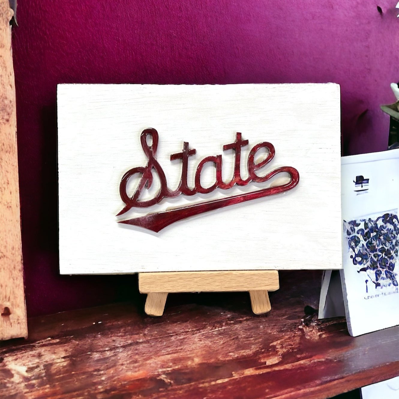Mississippi State Bulldogs "State" Script Wall Art on Easel | MSU Decor