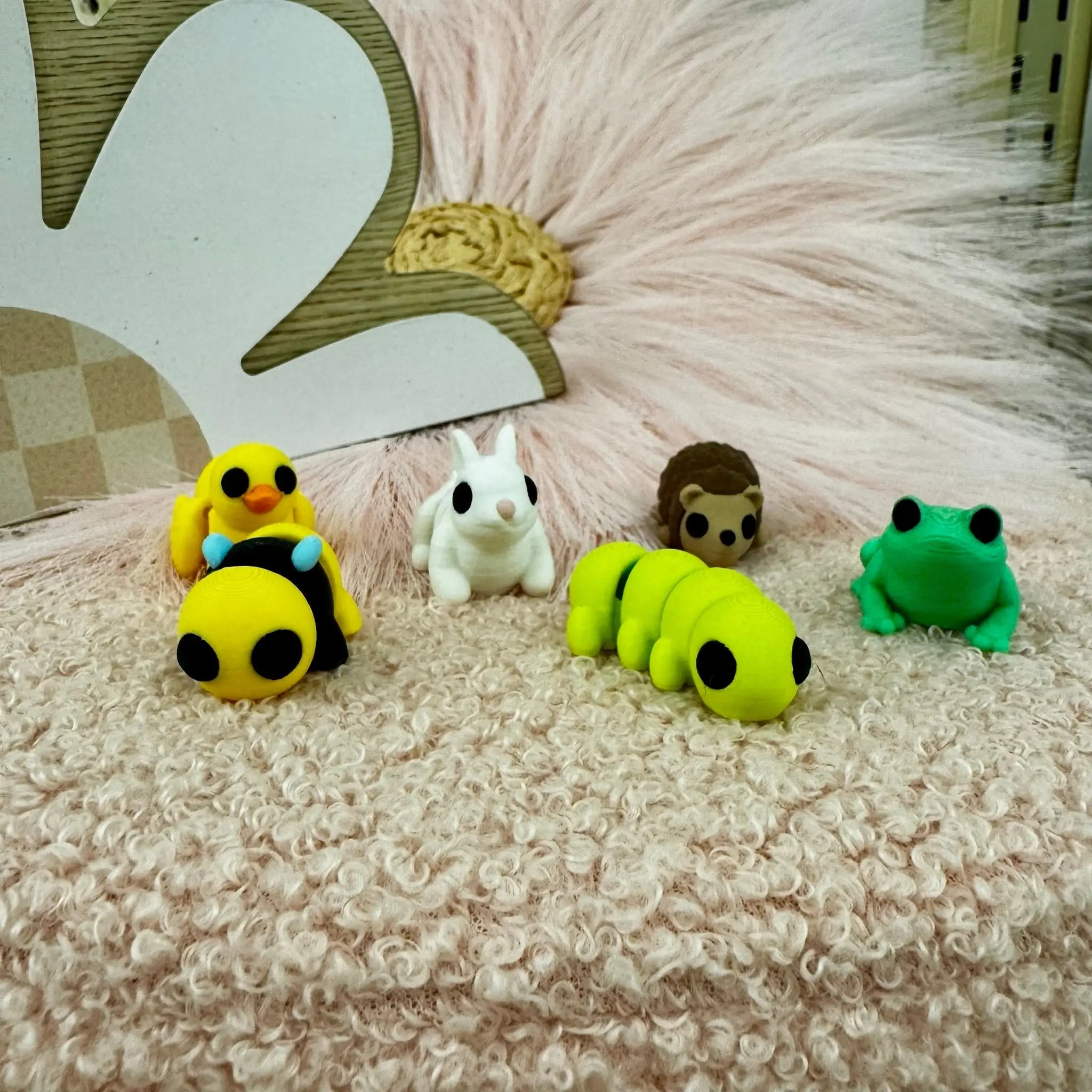 Spring Buddies Fidget Bundle: 3D printed frog, duck, caterpillar, bee, hedgehog, bunny sensory toys for Easter baskets & calming play.
