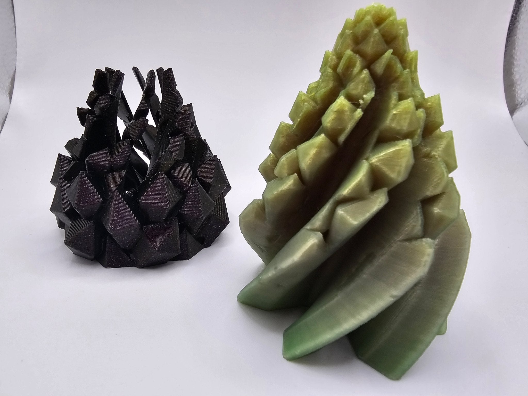 3D Printed Crystal Fidget Toys: Black Geometric Sculpture & Green Swirling Design. Unique Desk Decor, Sensory Toy