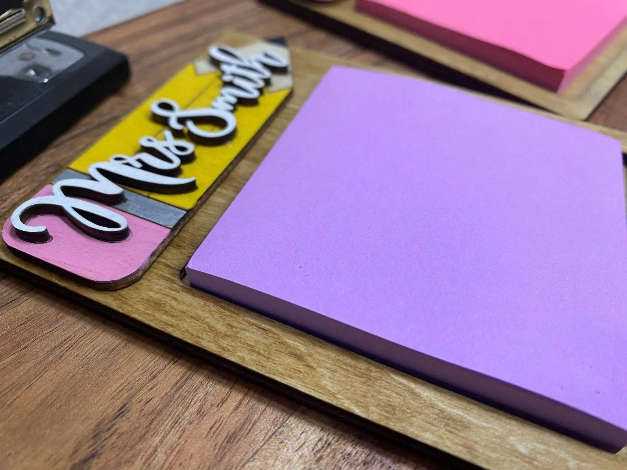 Personalized Teacher Post-it Note Holder - "Mrs. Smith" Pencil Design - Teacher Gift by Main Street Collective