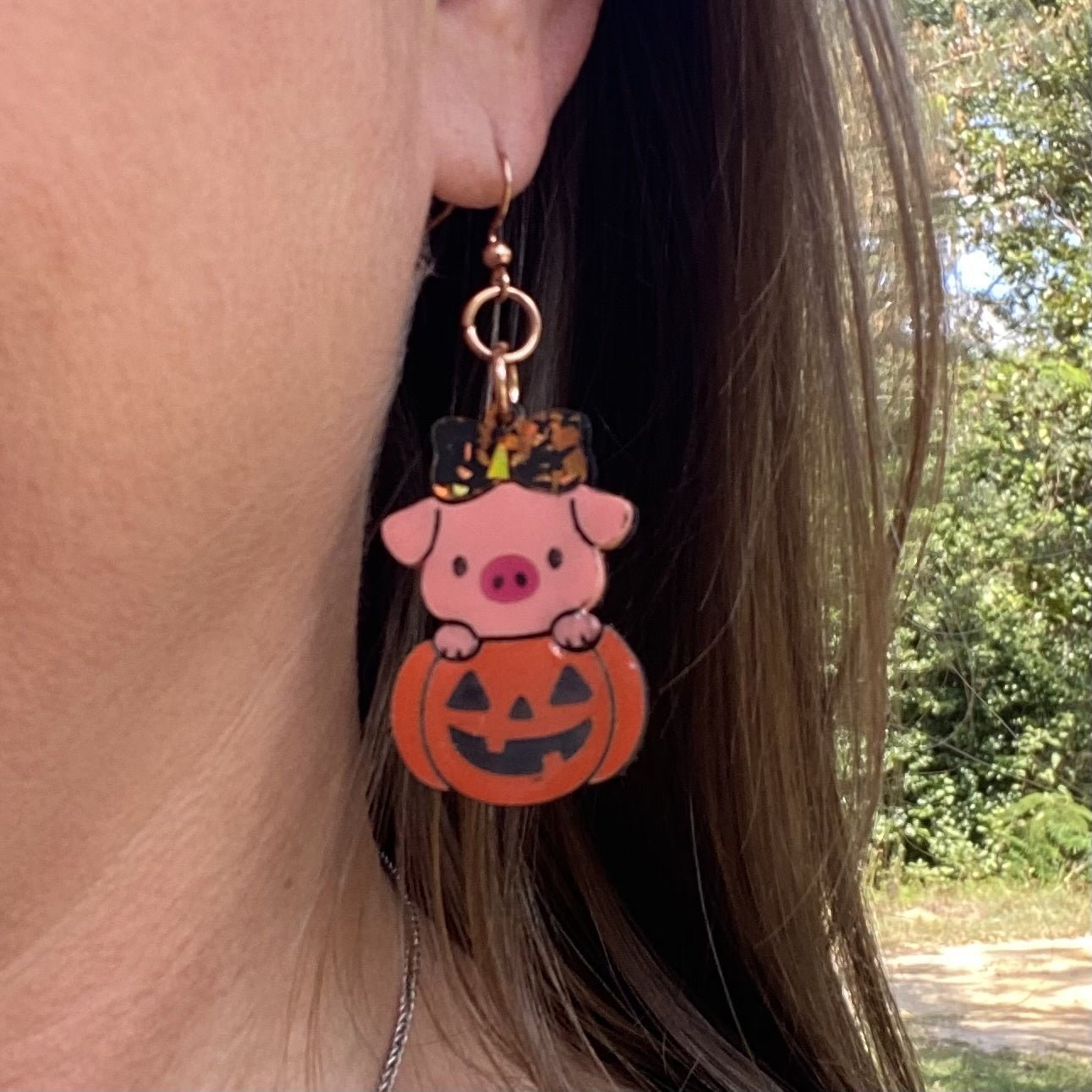 Piggy in a Pumpkin Earrings – Cute Halloween Pig Earrings, Fall Jack-O-Lantern Jewelry, Funny Farm Animal Earrings, Spooky Season Gift
