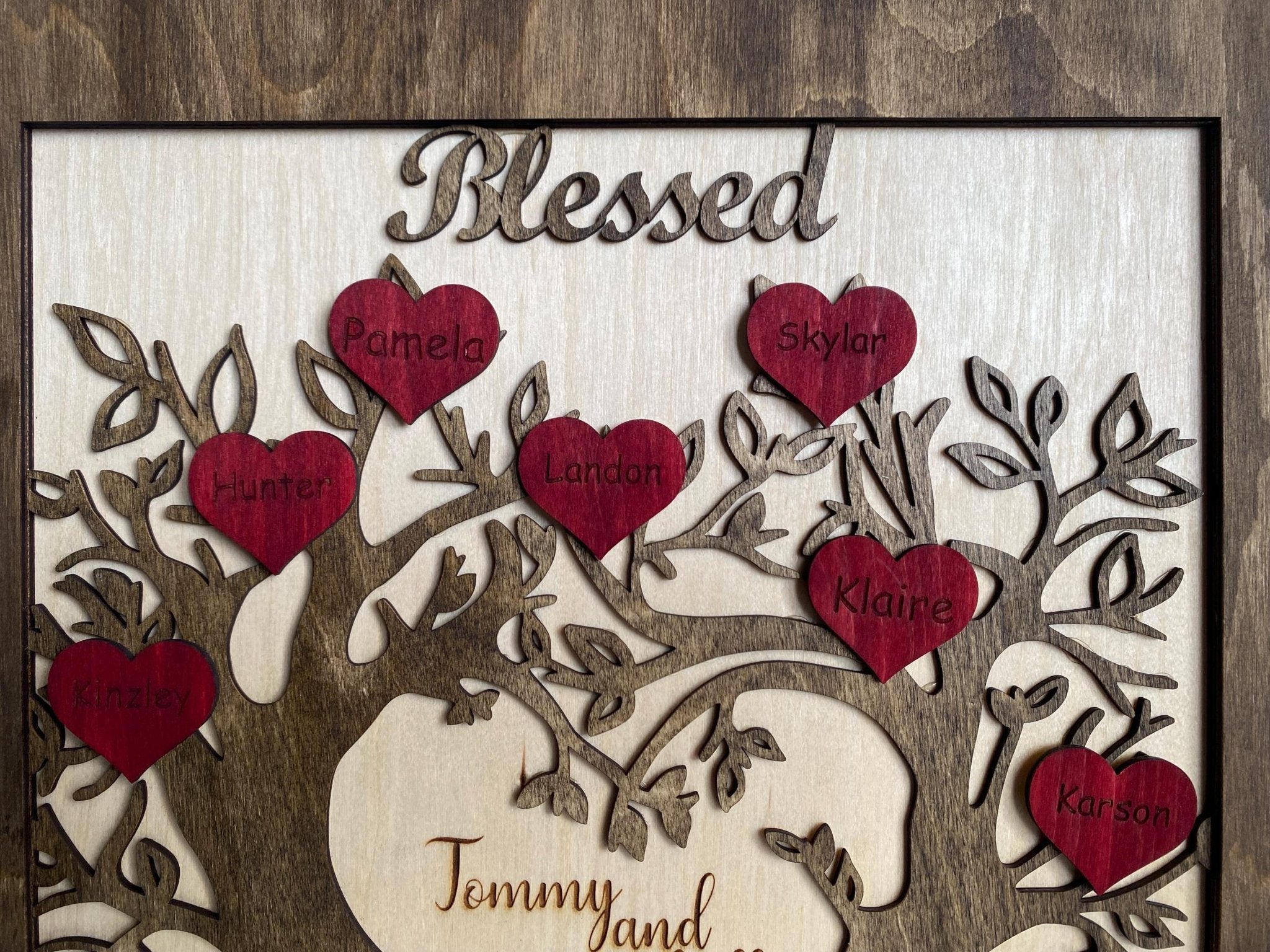 Handcrafted Wood Family Tree Sign: Personalized Gift with Engraved Names - Anniversary Keepsake
