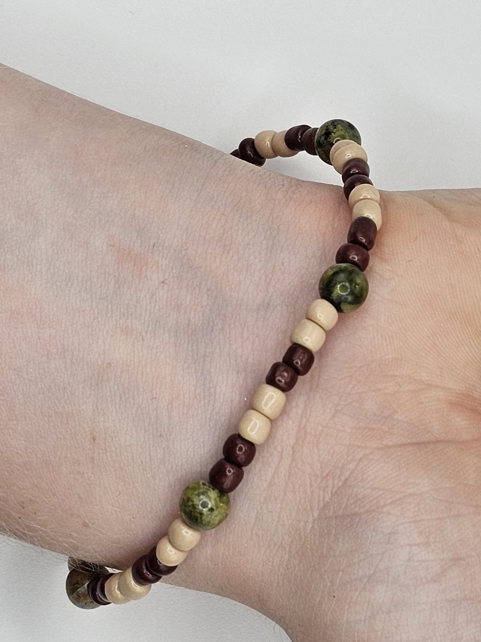 Woodland Explorer Bracelet: Handmade beaded bracelet for tweens - brown, cream & green beads. Main Street Collective.