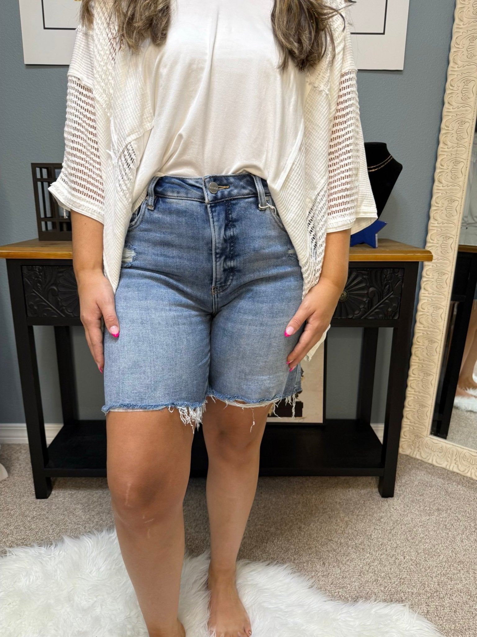 Risen denim shorts, high rise, raw hem. Boutique jean shorts.