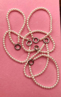 Mississippi Handmade Gift – Charm Pearl Bracelet by The Hot Pink Chick | Dainty Stackable Custom Jewelry - Main Street Collective L.L.C