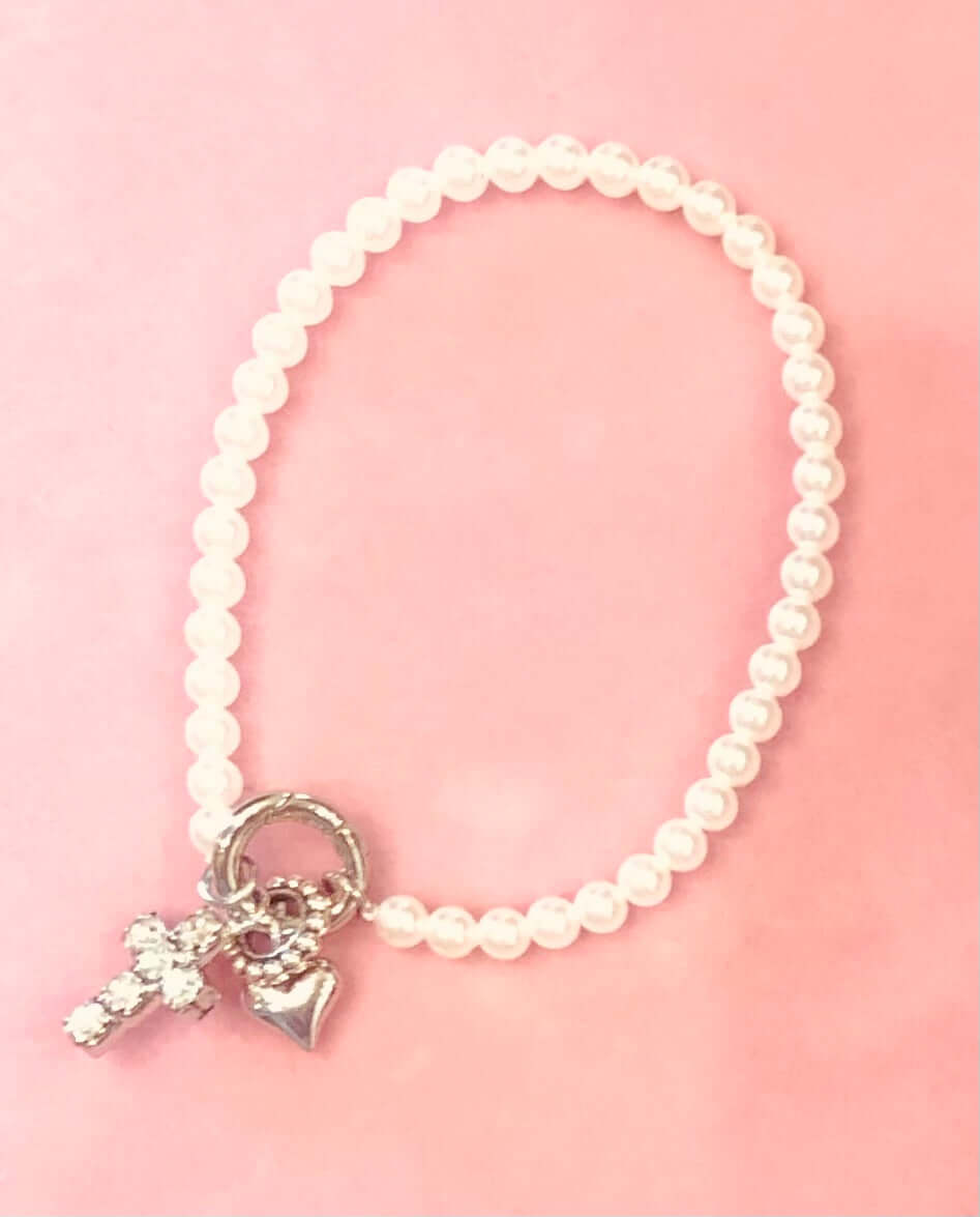 Mississippi Handmade Gift – Charm Pearl Bracelet by The Hot Pink Chick | Dainty Stackable Custom Jewelry - Main Street Collective L.L.C