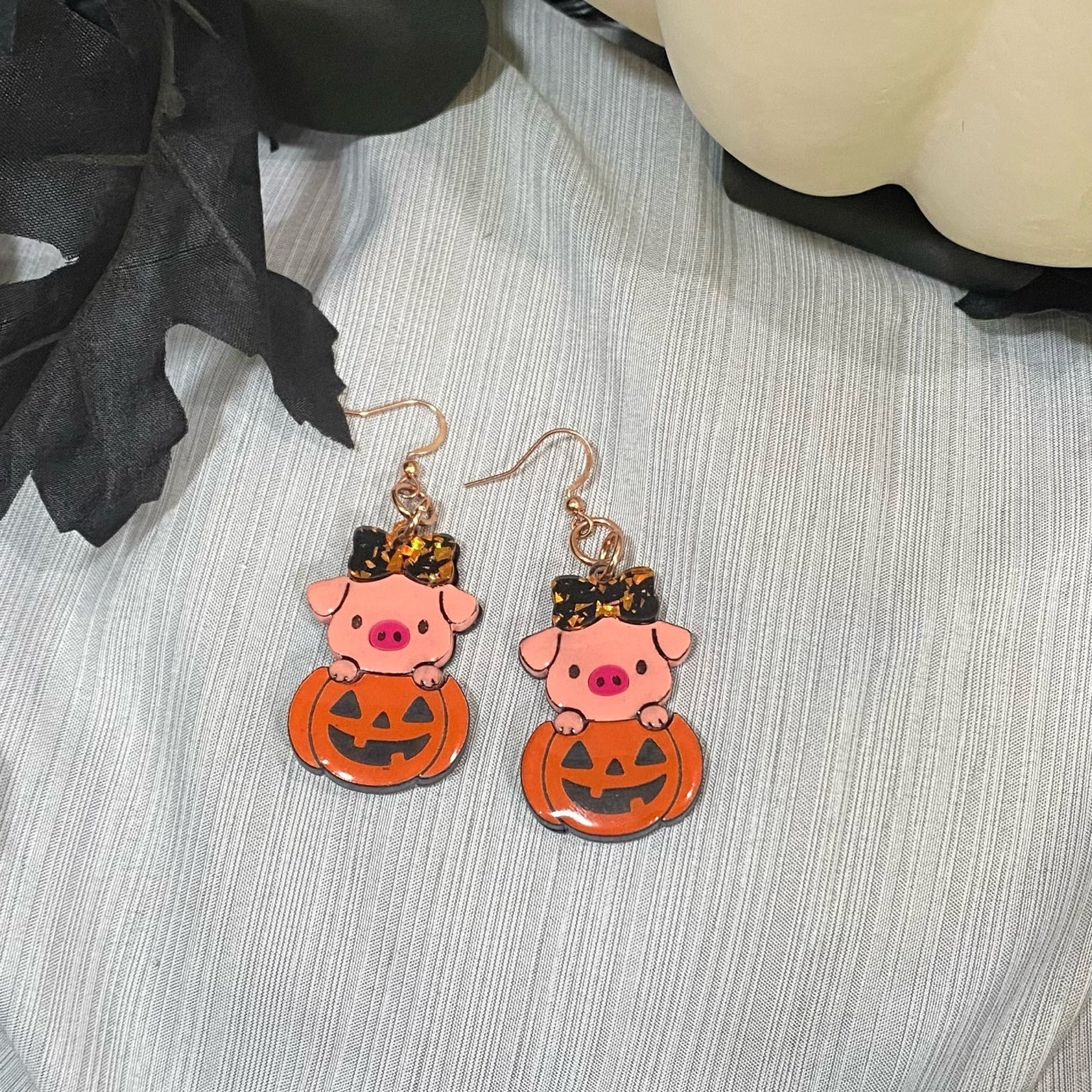 Piggy in a Pumpkin Earrings – Cute Halloween Pig Earrings, Fall Jack-O-Lantern Jewelry, Funny Farm Animal Earrings, Spooky Season Gift