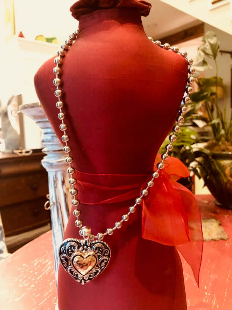 Silver Pearl Western Necklace with Heart Pendant | Romantic Statement Jewelry