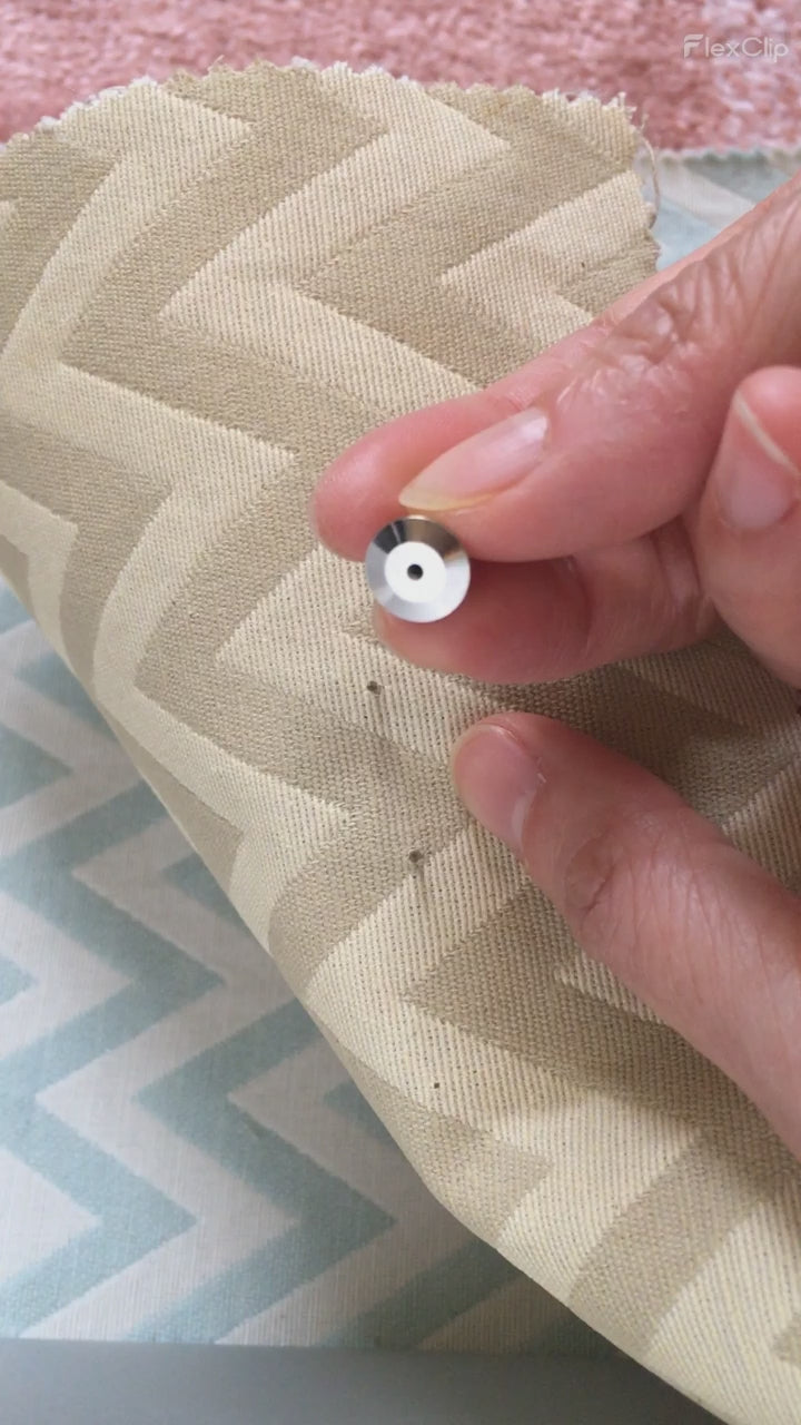 Reading Bear Enamel Pin – Cute Book Lover Pin for Readers & Kids at Heart