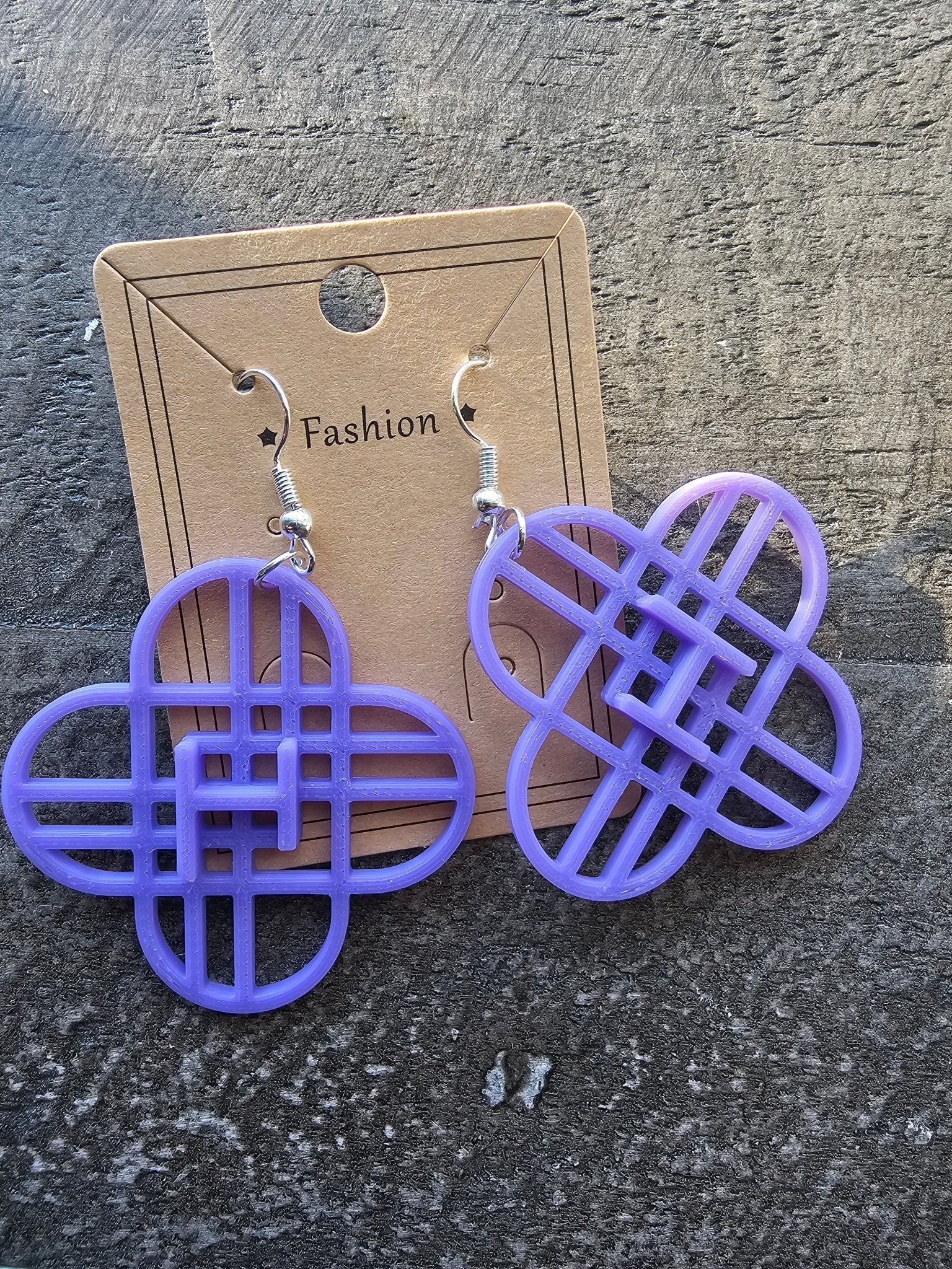 K-POP Lavender Earrings: Handmade Geometric Design - The Tween Space | Main Street Collective